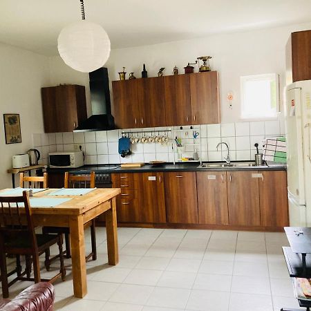 Balatonalmádi Chillhome Apartman المظهر الخارجي الصورة